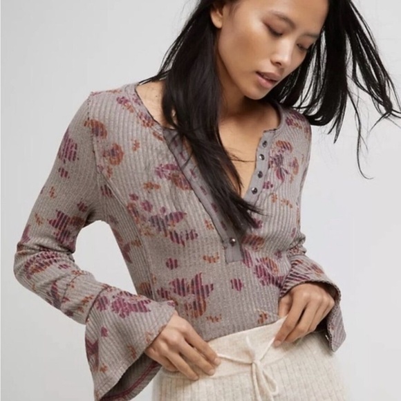 Free People Layer me Henley Top Small Bell Sleeve - Picture 2 of 6